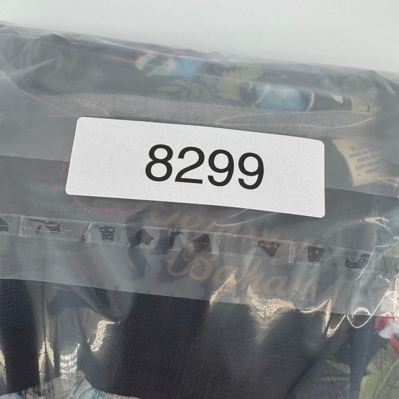 Tommy Bahama Shirt Mens XL Charcoal Silk Christmas Parrot Ornament Holiday 8299 - Picture 7 of 7